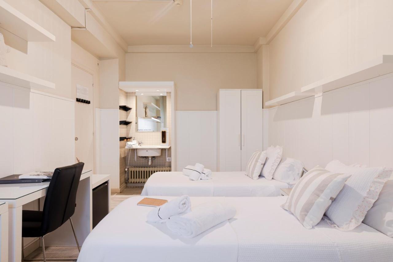 Ar Residencia Estudiantil Barcelone Extérieur photo